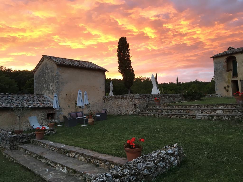 La Canonica Di San Michele Monteriggioni Exterior photo